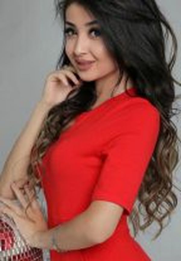 Nedjema Escort Debrecen