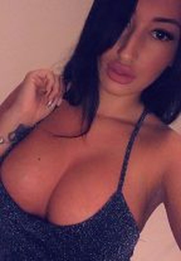 AnabelAndJenifer Escort Közép-Magyarország