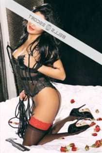 Tselena Escort Közép-Magyarország