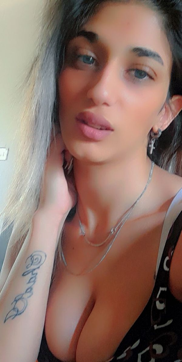 Danniefury Escort Közép-Magyarország